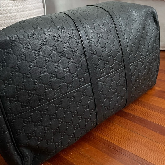 Gucci GG Signature Carry On Duffle Bag - Picture 3 of 16